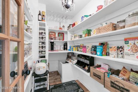 62 Black Point Road Rumson NJ 07760