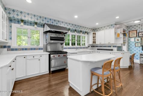 83 Ridge Road Rumson NJ 07760