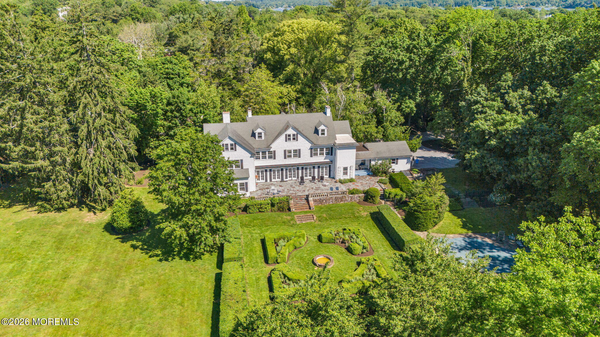 83 Ridge Road Rumson NJ 07760