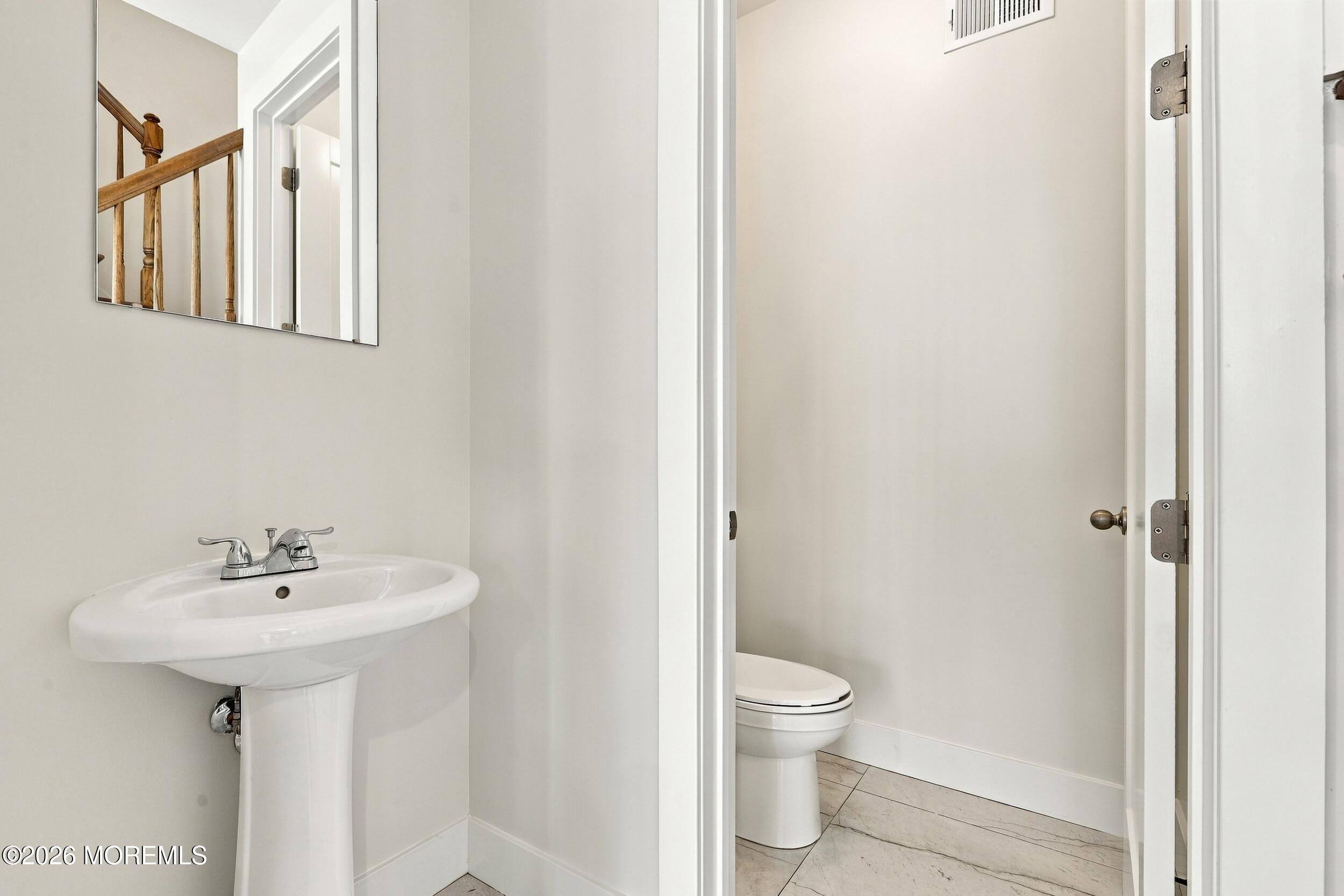 67 Edgecomb Avenue Lakewood NJ 08701