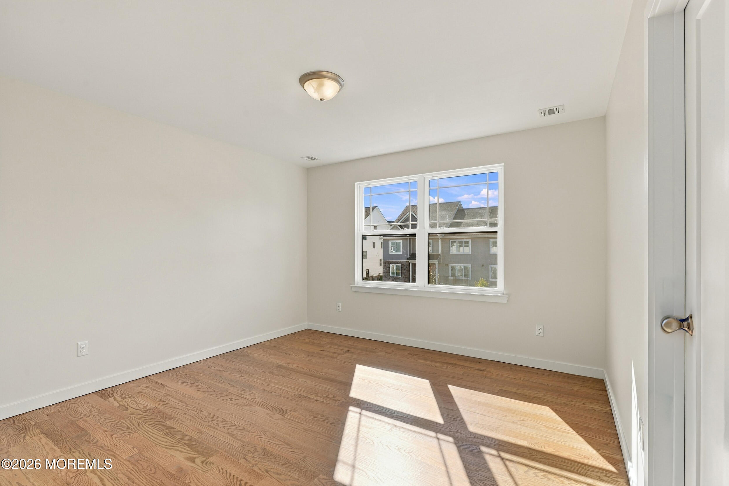 67 Edgecomb Avenue Lakewood NJ 08701
