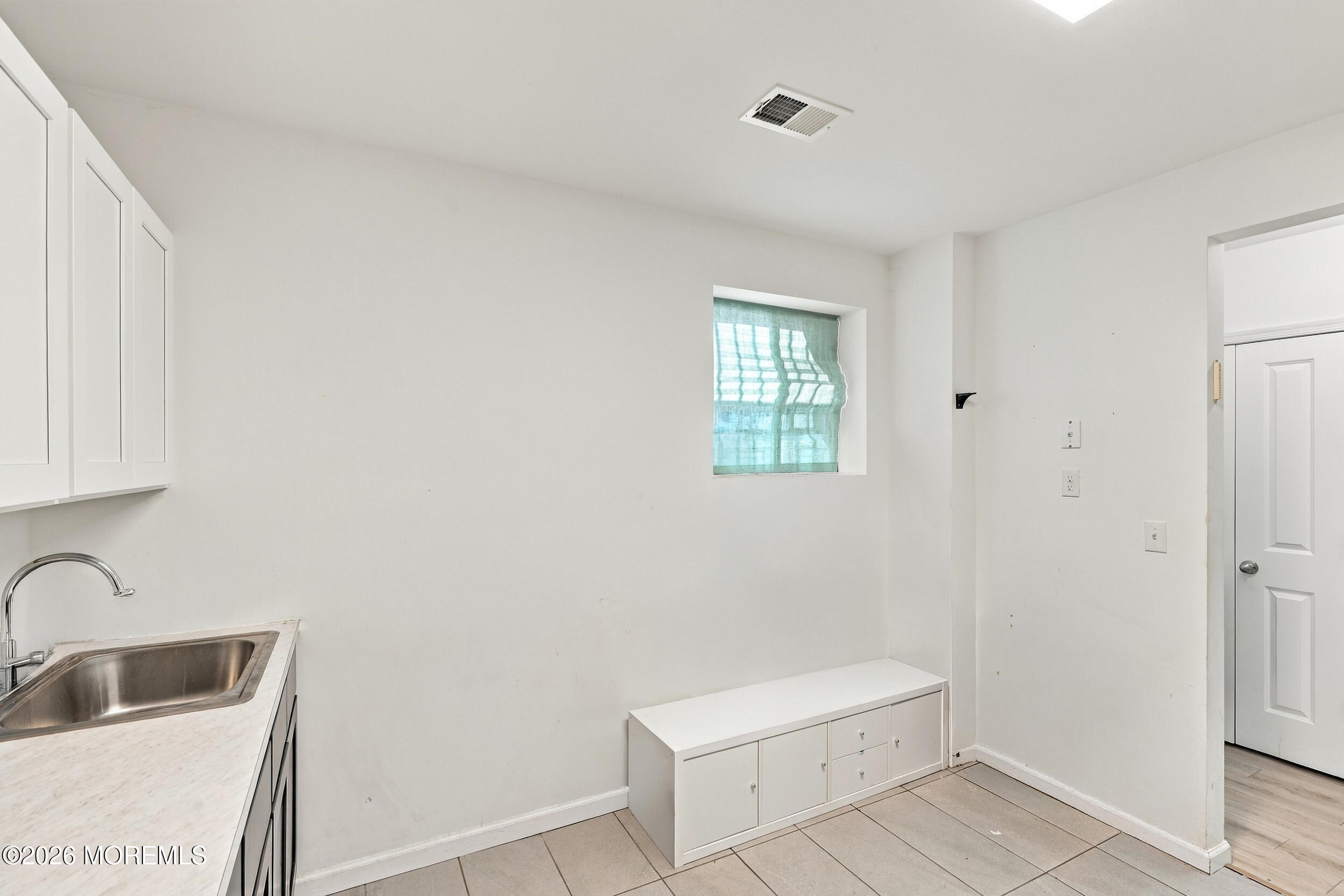 67 Edgecomb Avenue Lakewood NJ 08701