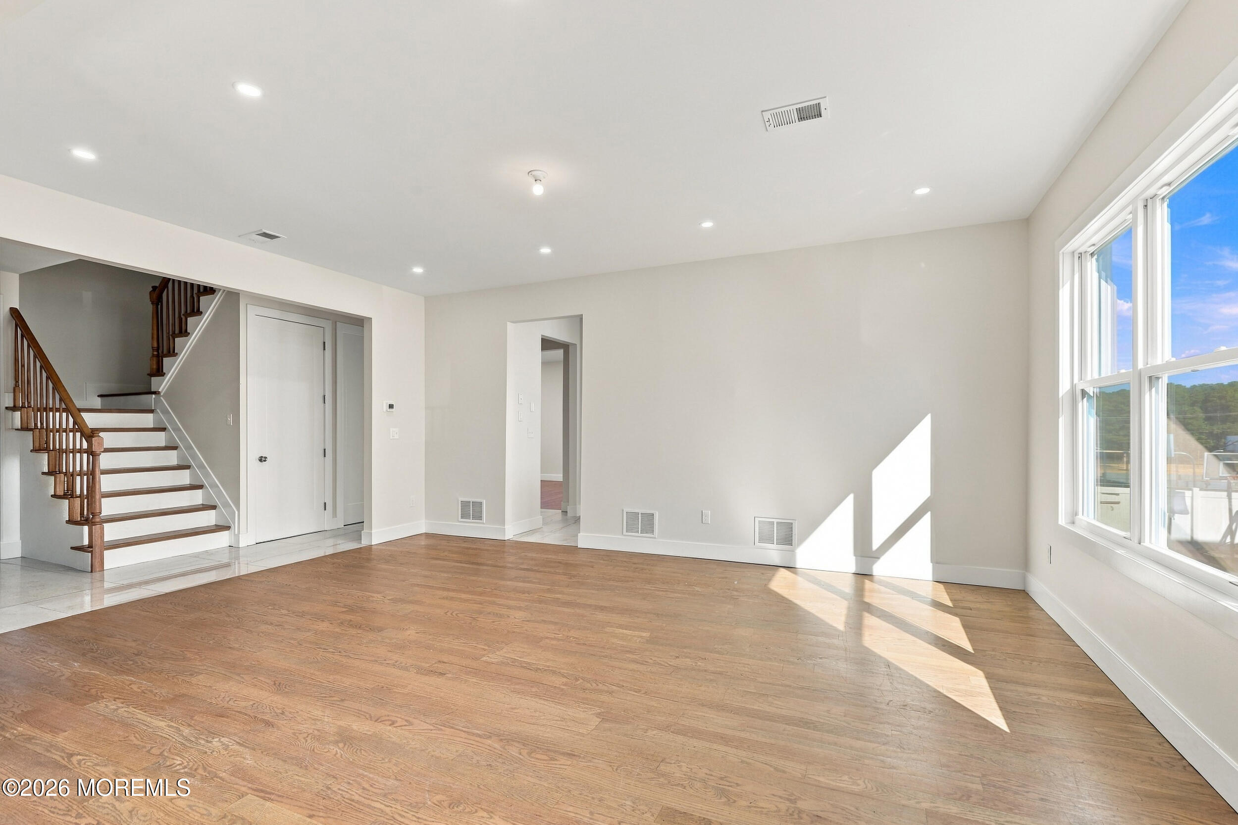 67 Edgecomb Avenue Lakewood NJ 08701