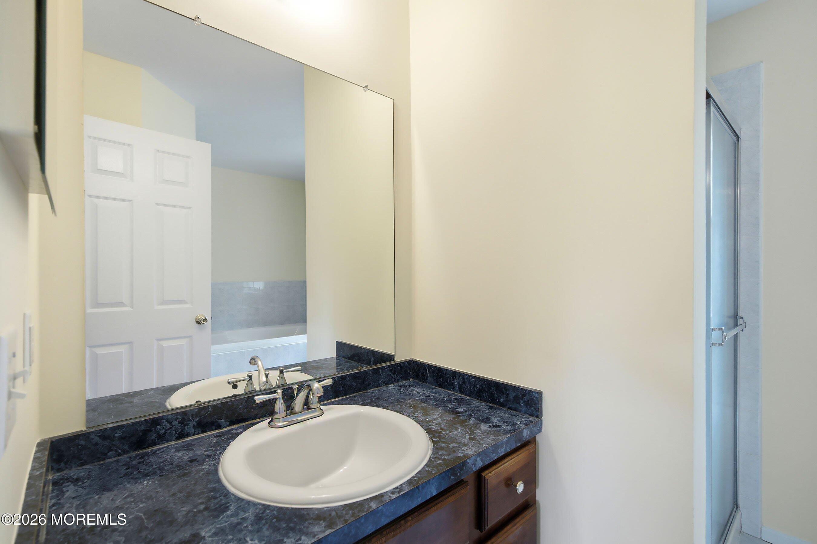 1 Abigail Court Jackson NJ 08527