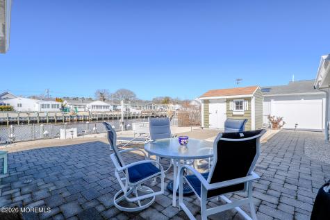 16 Peg Leg Way Waretown NJ 08758