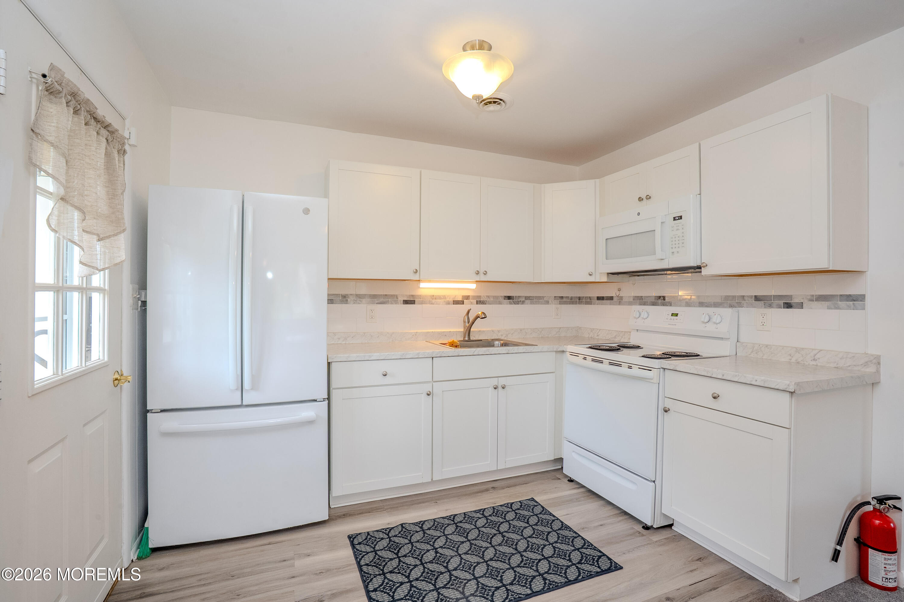 8 B Alaska Avenue Whiting NJ 08759