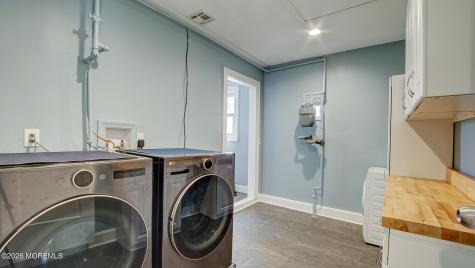 107 Monmouth Road Monroe NJ 08831