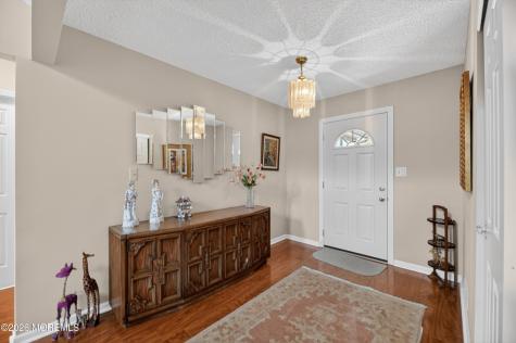 25 Hansom Lane Marlboro NJ 07746
