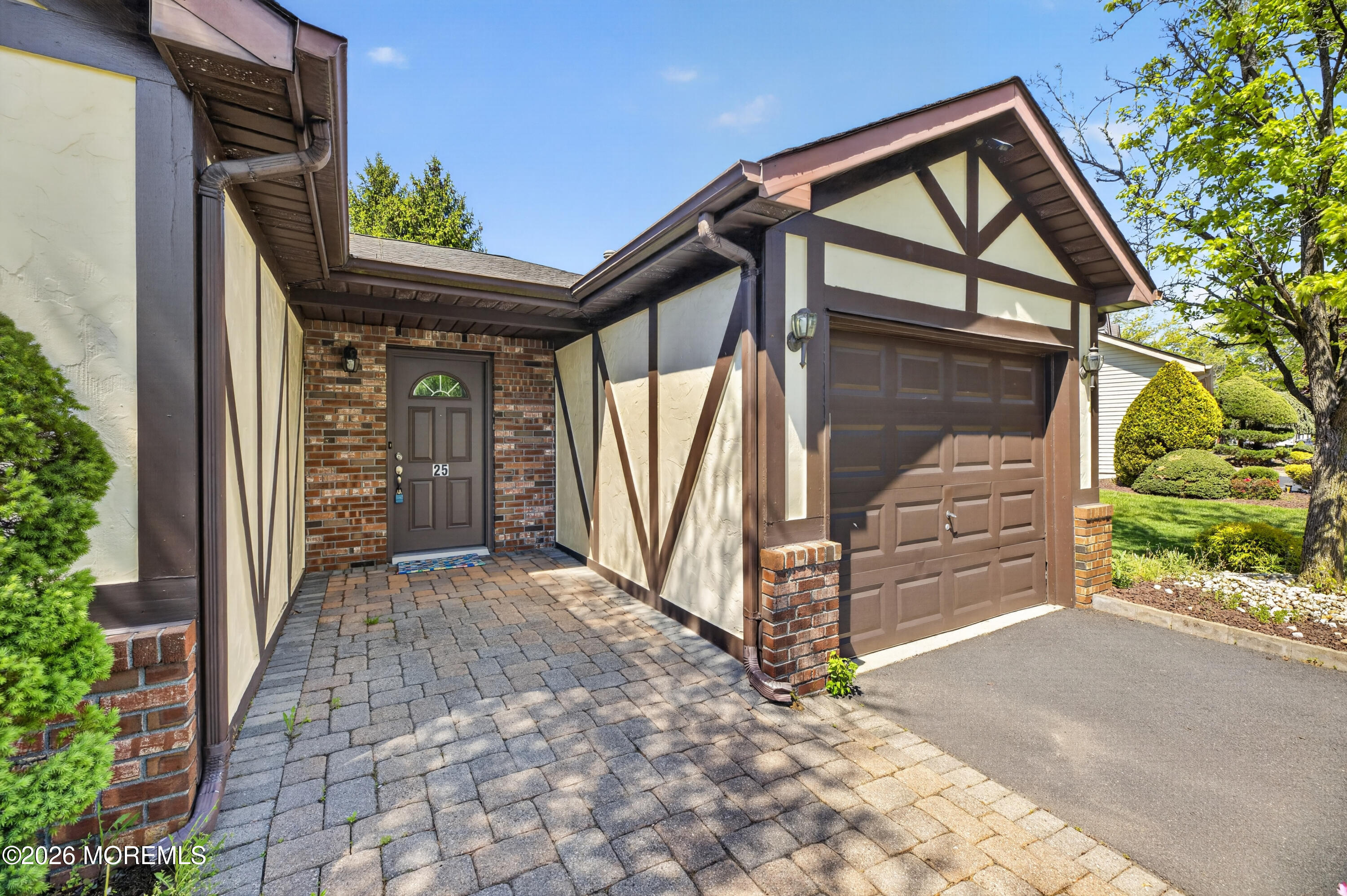 25 Hansom Lane Marlboro NJ 07746