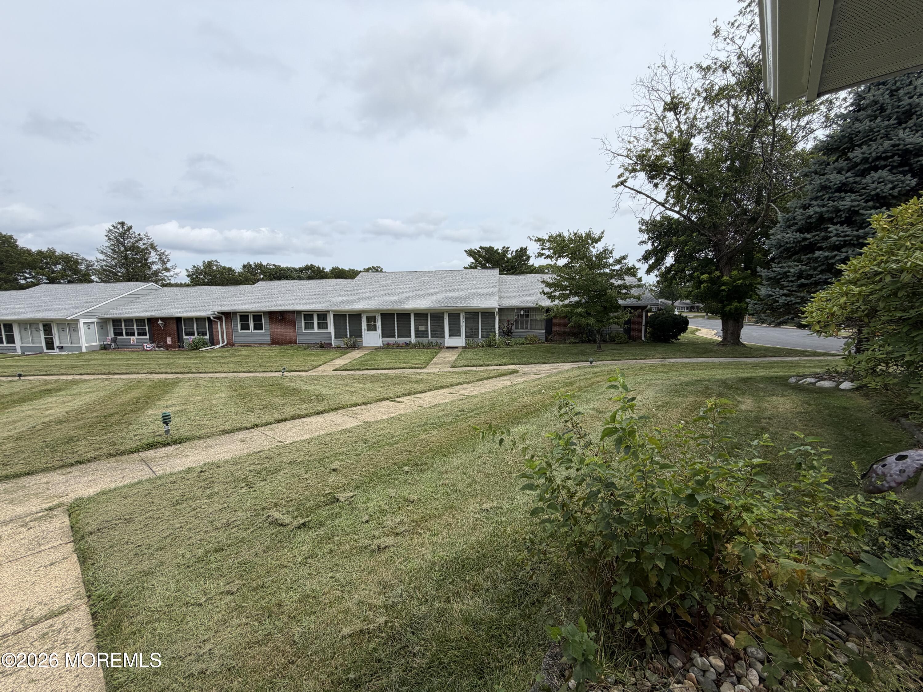 572A Sheffield Court Lakewood NJ 08701