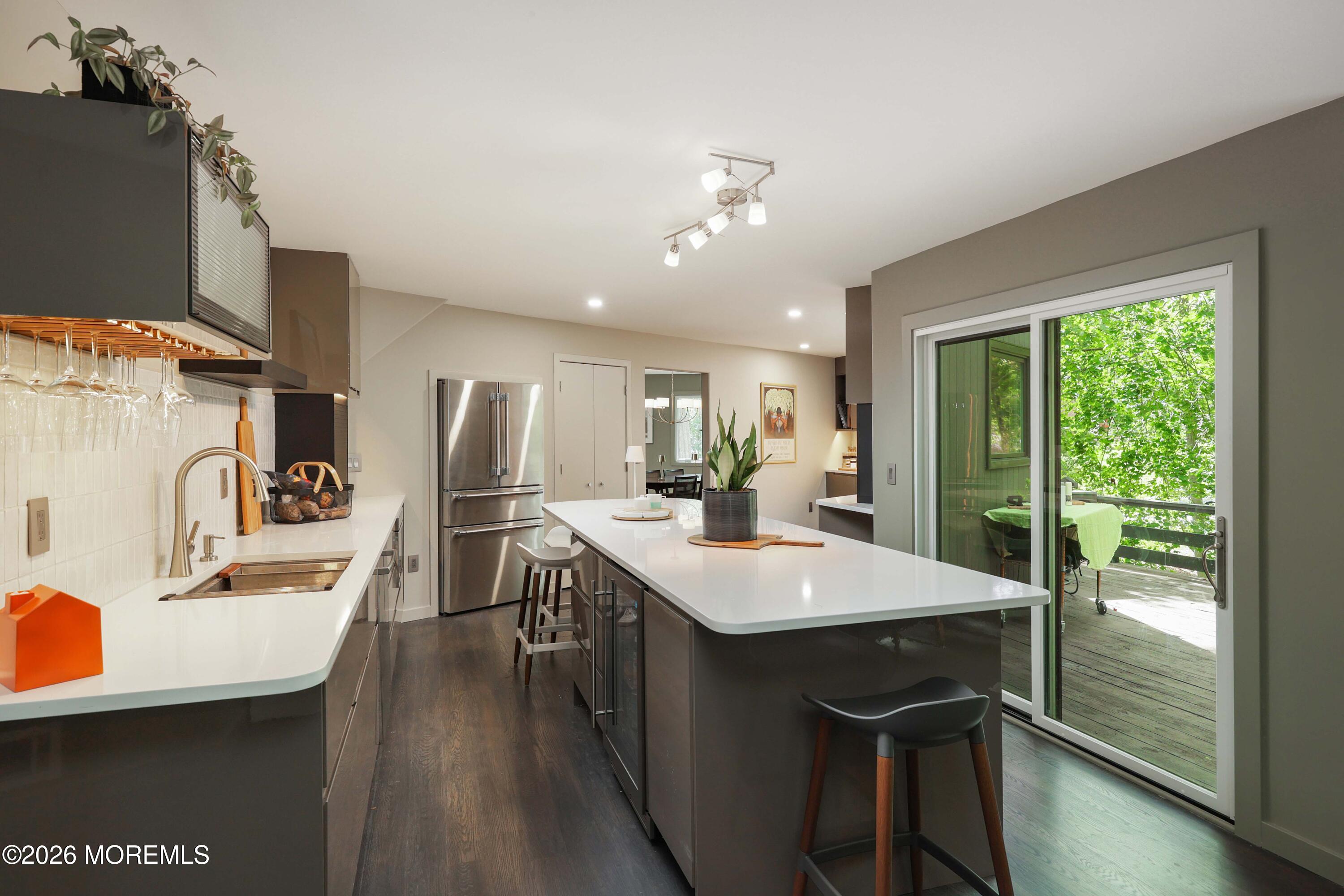 2 Fox Hunt Road Holmdel NJ 07733