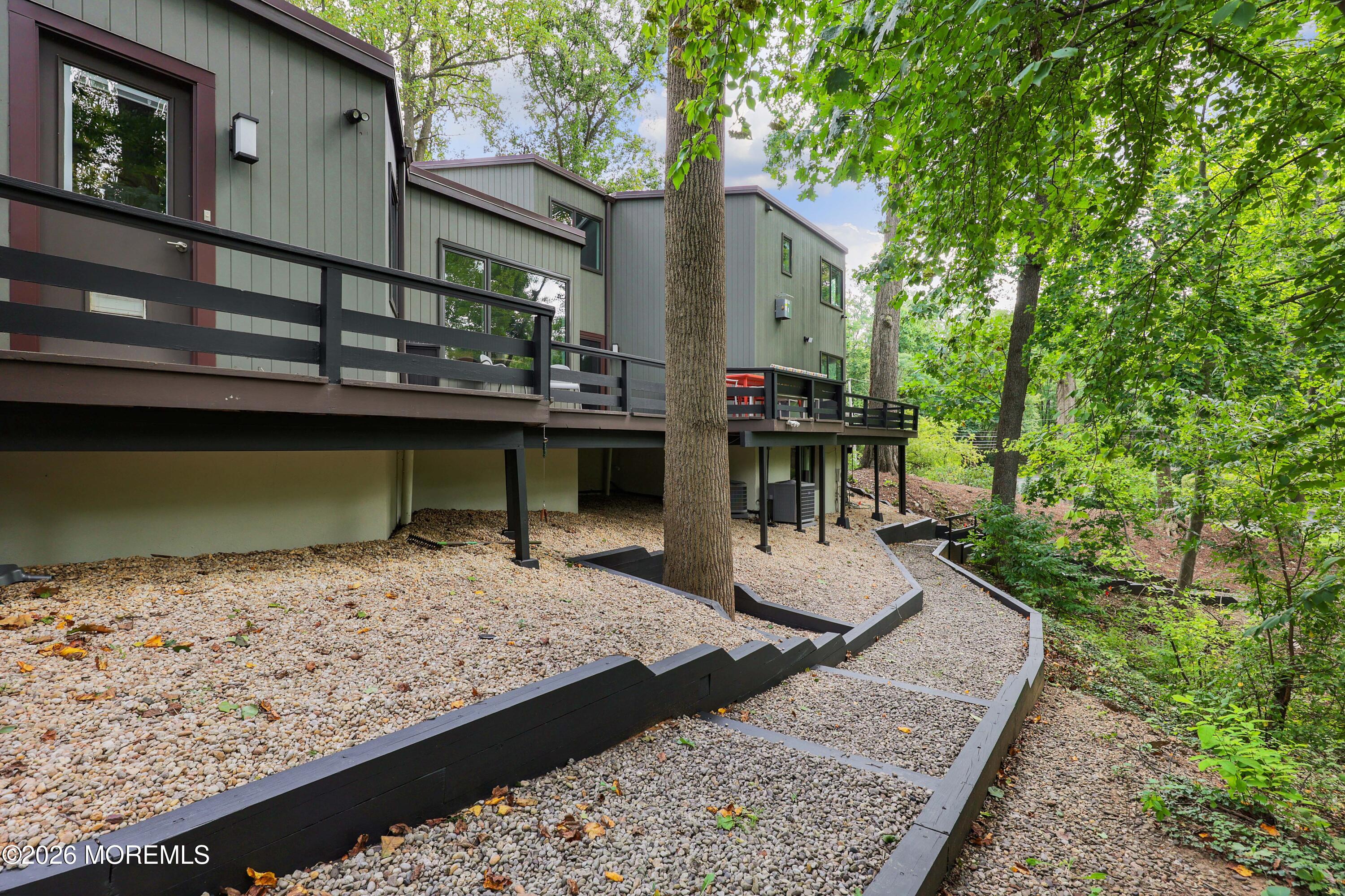 2 Fox Hunt Road Holmdel NJ 07733