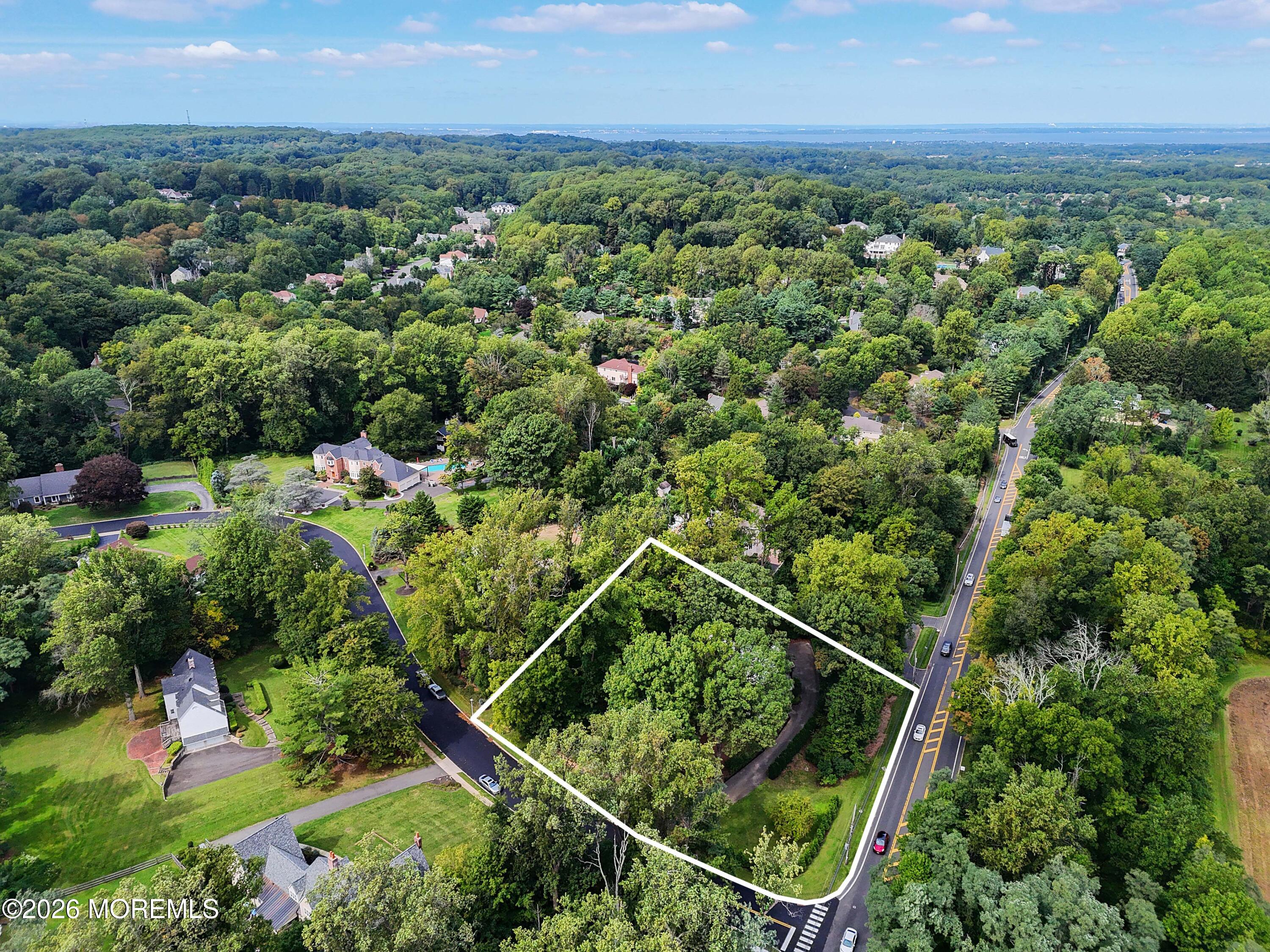 2 Fox Hunt Road Holmdel NJ 07733