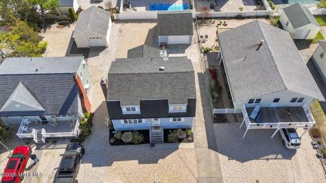 274 S 1st Street Surf City NJ 08008