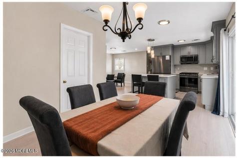 4 Revere Court Barnegat NJ 08005