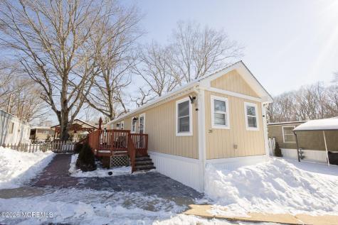 20 Grace Lane Howell NJ 07731