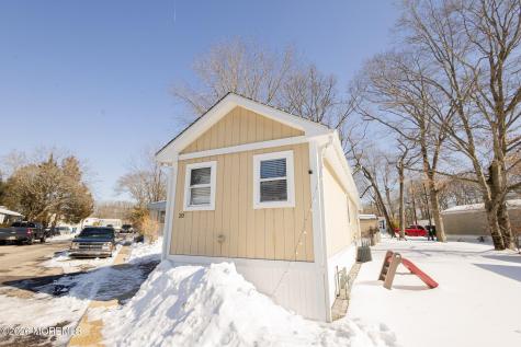 20 Grace Lane Howell NJ 07731