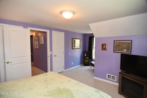 1820 Perth Amboy Avenue Whiting NJ 08759