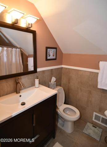 1820 Perth Amboy Avenue Whiting NJ 08759
