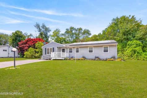 26 Dawn Cypress Lane Jackson NJ 08527