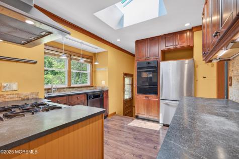 26 Dawn Cypress Lane Jackson NJ 08527