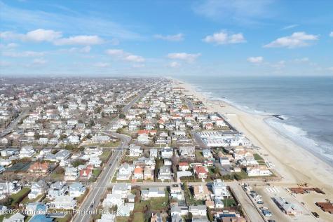 14 Elberon Avenue Loch Arbour Village NJ 07711