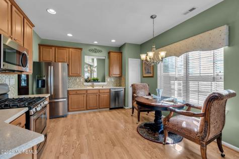 14 Tuscany Circle Manchester NJ 08759