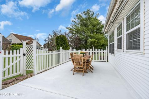 14 Tuscany Circle Manchester NJ 08759