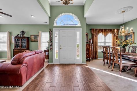 14 Tuscany Circle Manchester NJ 08759