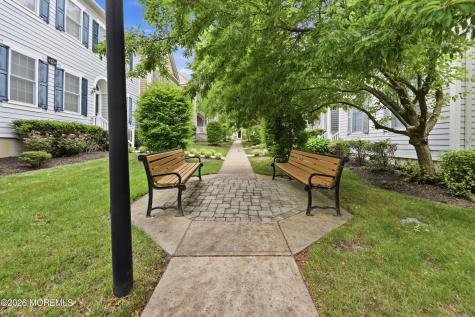21 Goldcrest Drive Lakewood NJ 08701