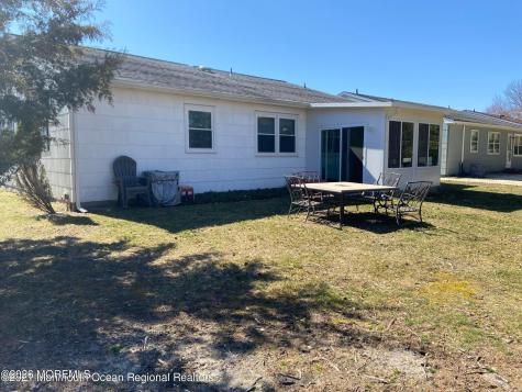 38 Whitmore Drive Toms River NJ 08757