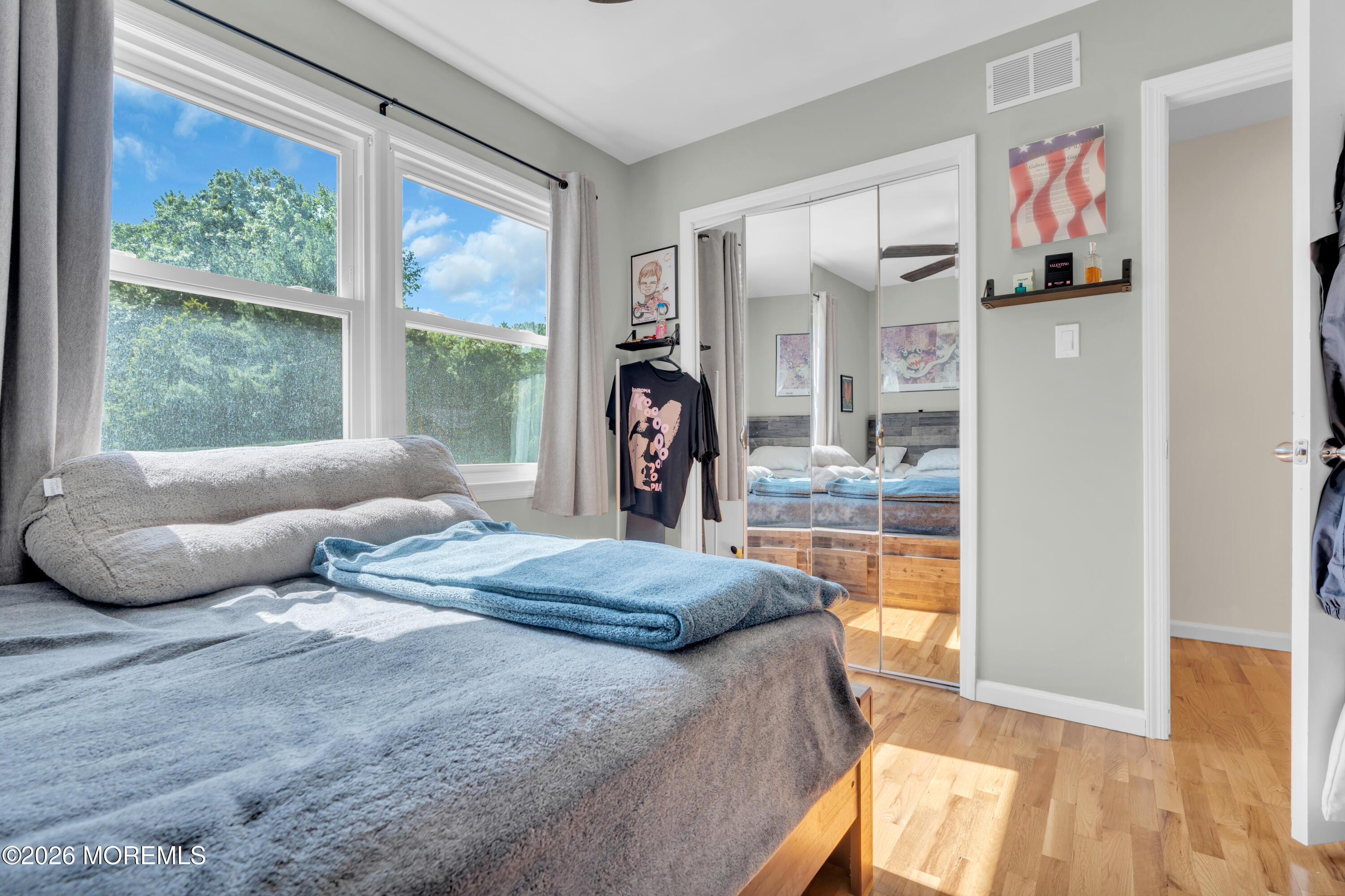 6 Mt Court East Brunswick NJ 08816
