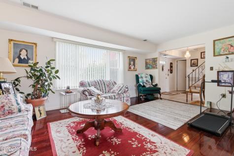 785 Pine Shore Road Toms River NJ 08753