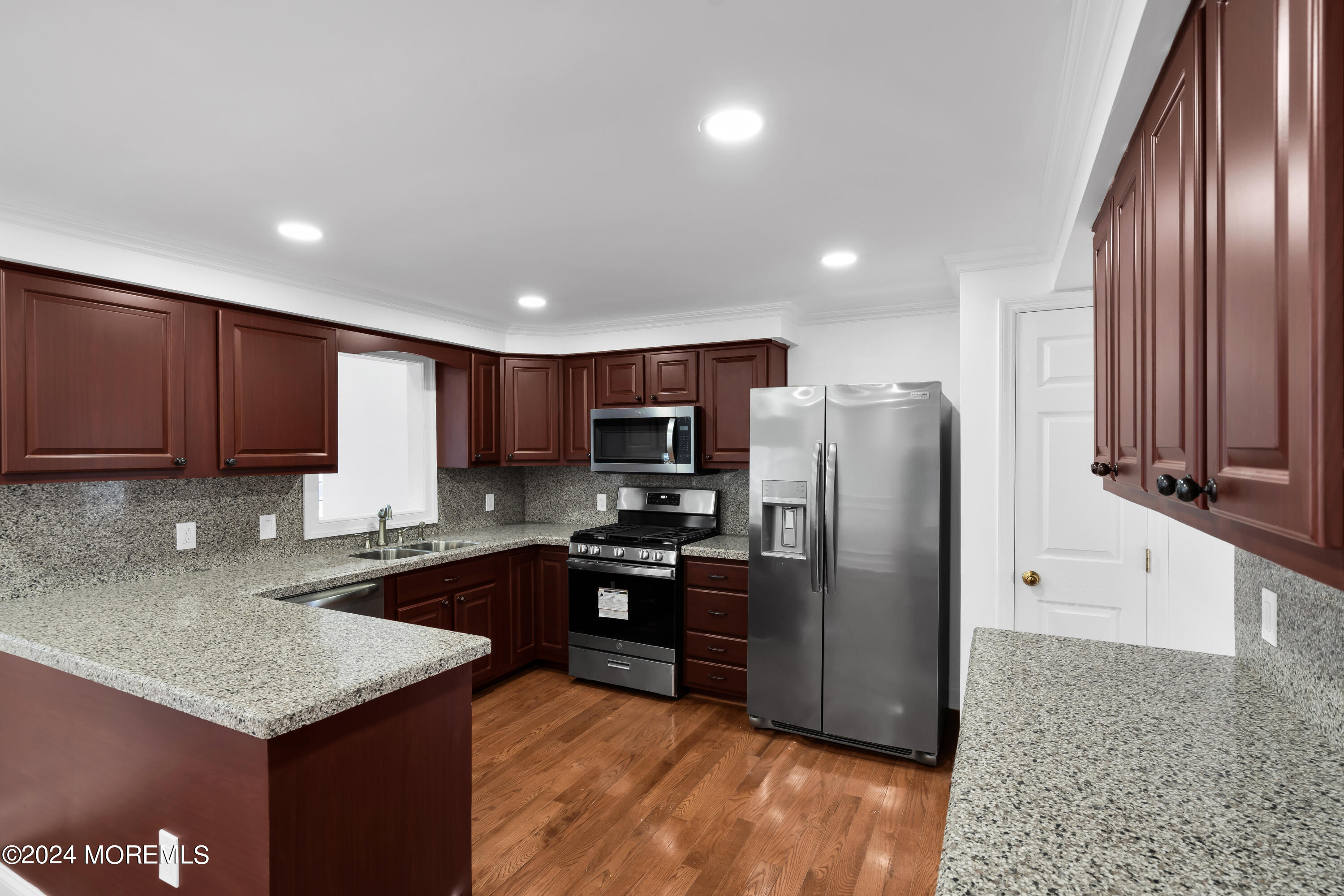6 Afton Road Jackson NJ 08527