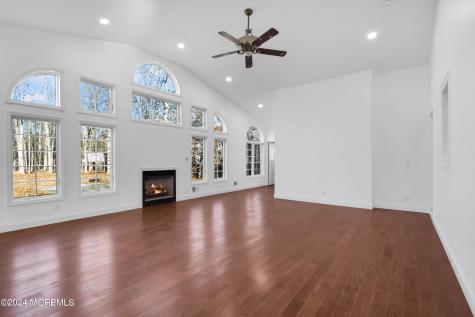 6 Afton Road Jackson NJ 08527