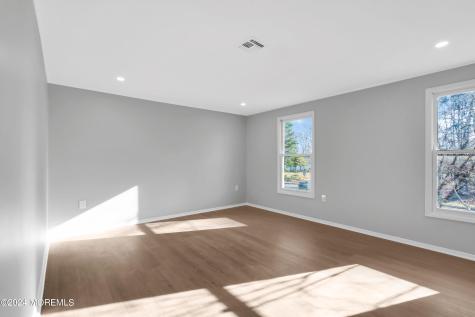 6 Afton Road Jackson NJ 08527