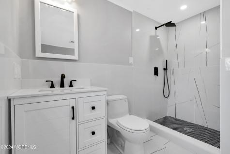 6 Afton Road Jackson NJ 08527