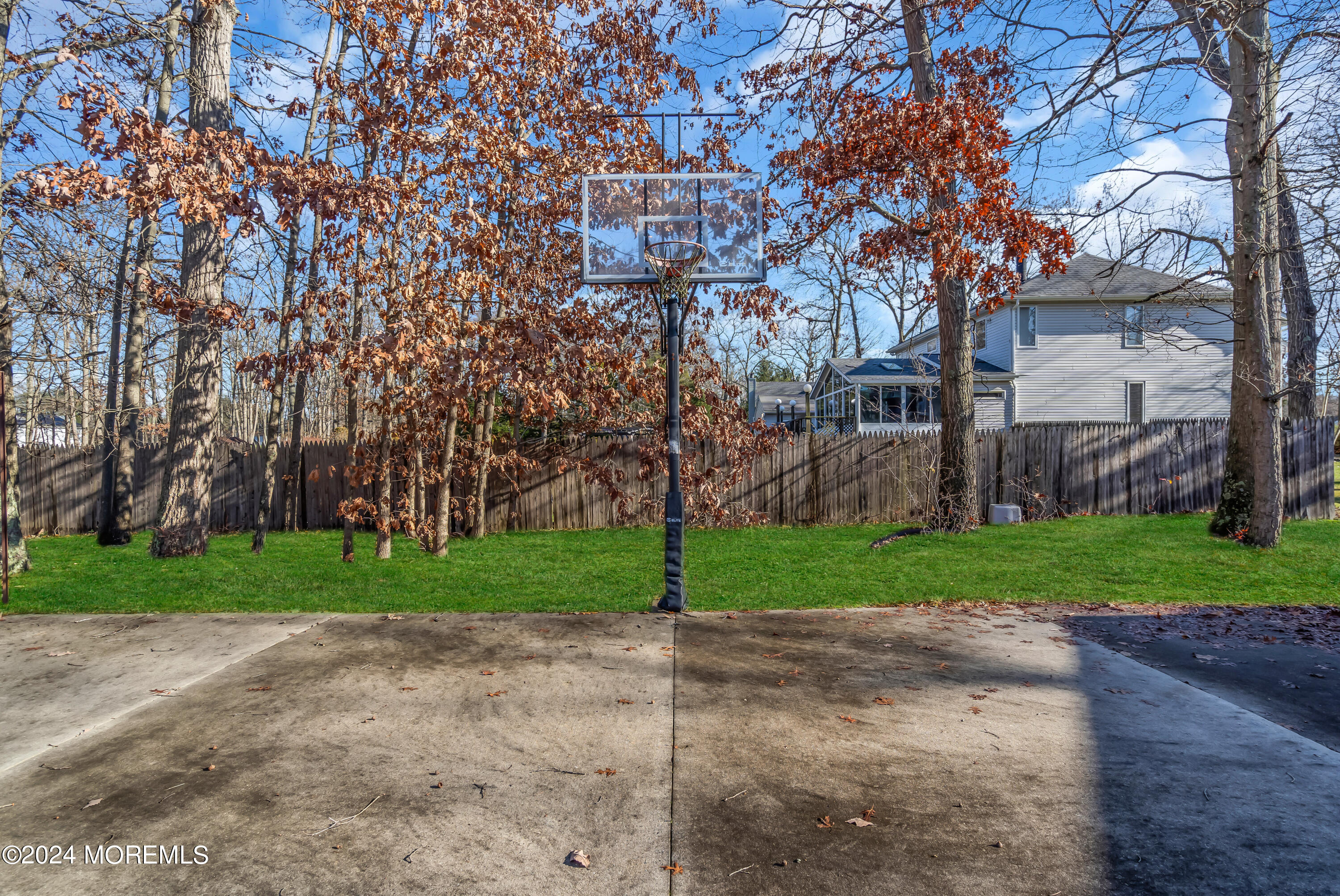 6 Afton Road Jackson NJ 08527