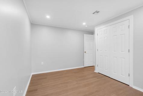 6 Afton Road Jackson NJ 08527