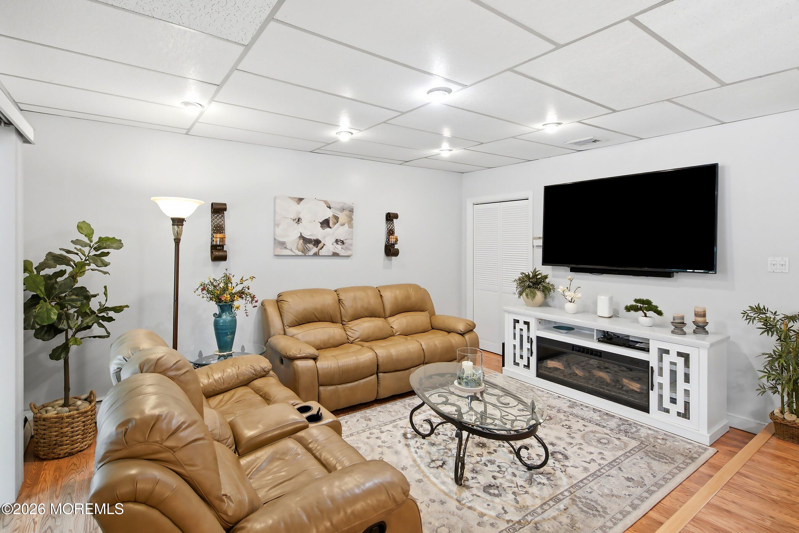 350 Fairview Avenue Colonia NJ 07067