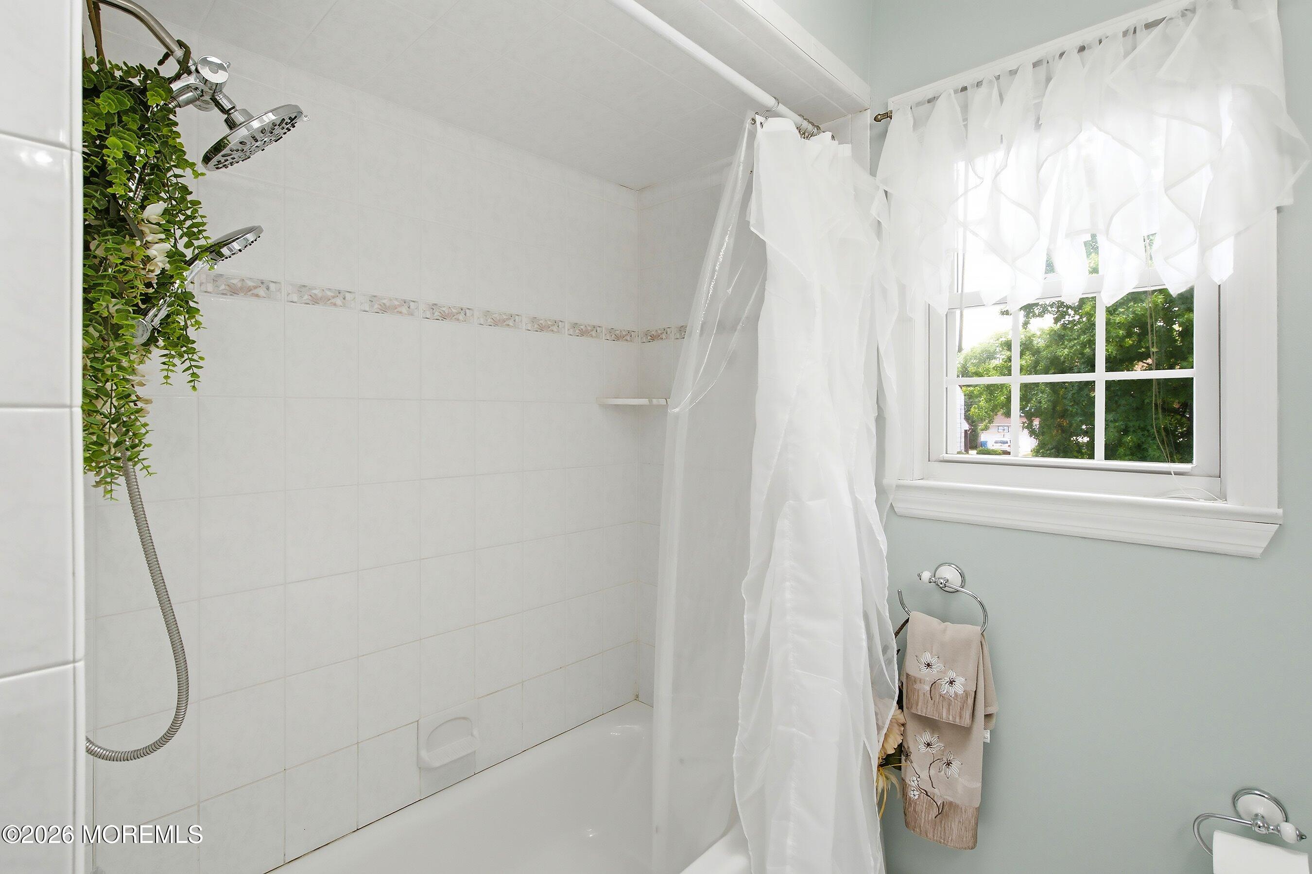 350 Fairview Avenue Colonia NJ 07067