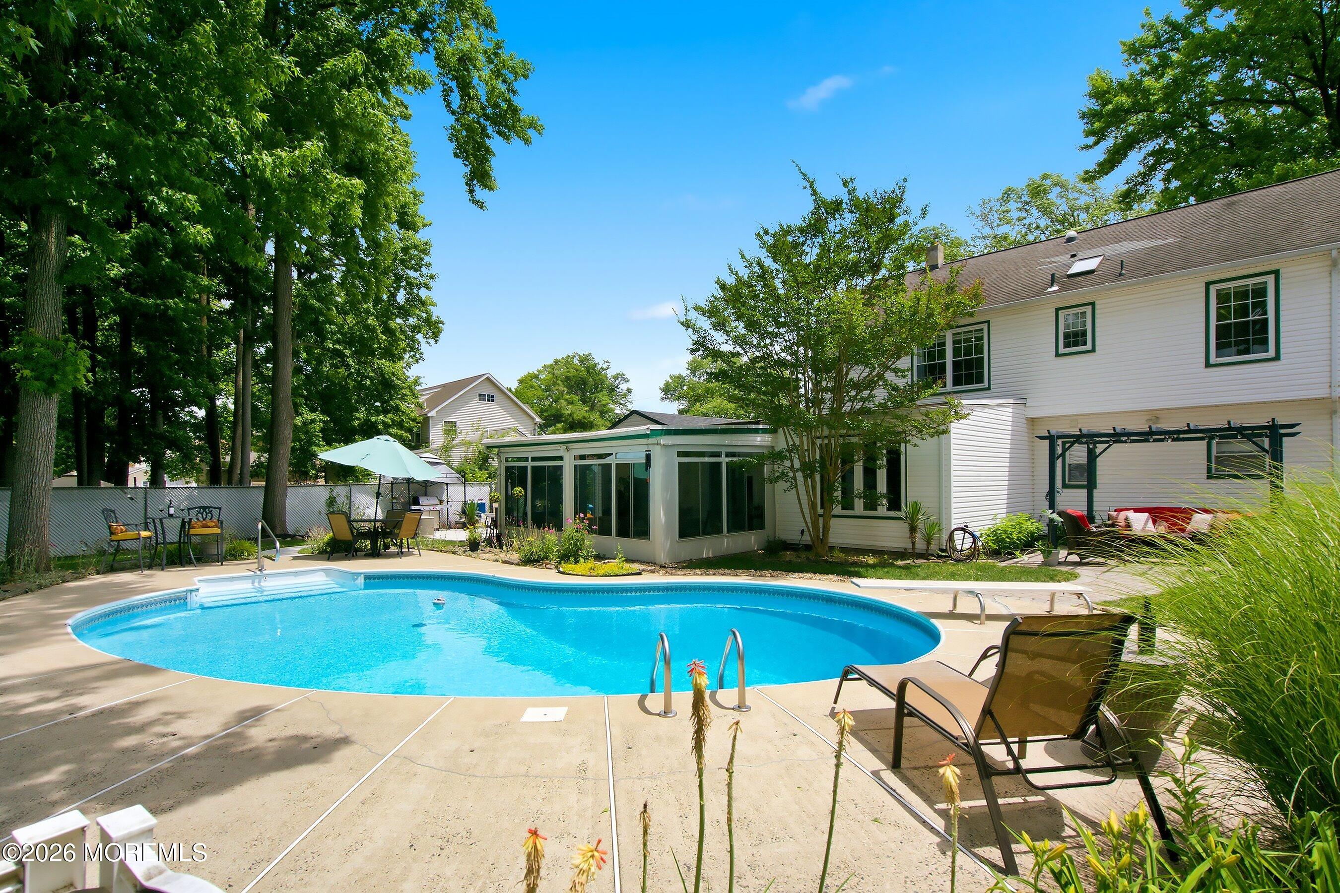 350 Fairview Avenue Colonia NJ 07067