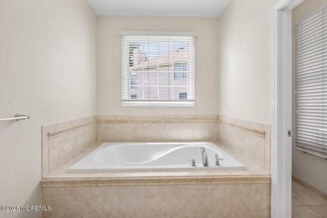 12 Patton Court Manalapan NJ 07726