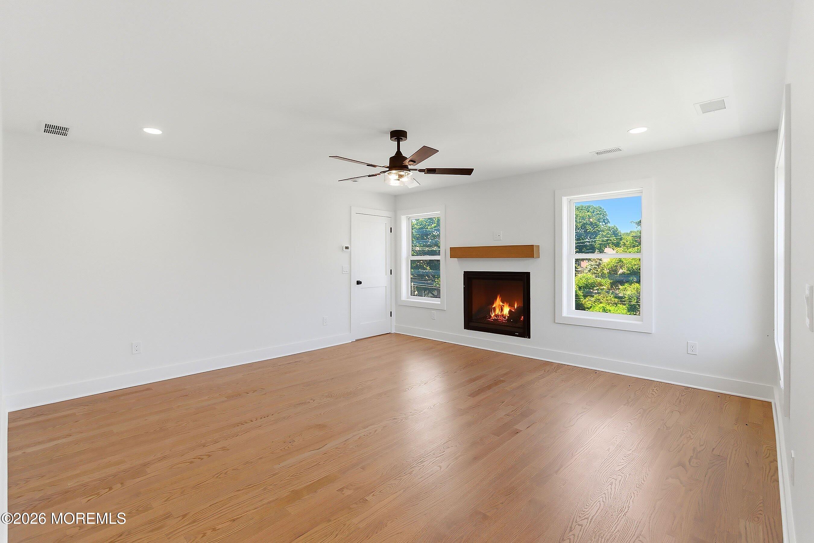 56 W Washington Avenue Atlantic Highlands NJ 07716