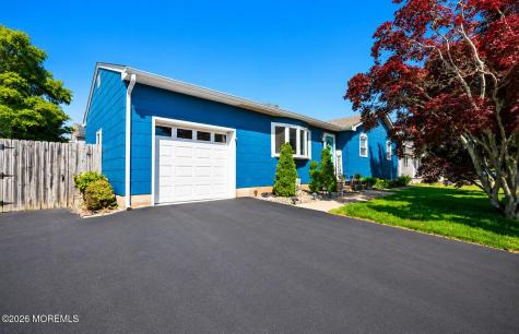 182 Mast Road Brick NJ 08723