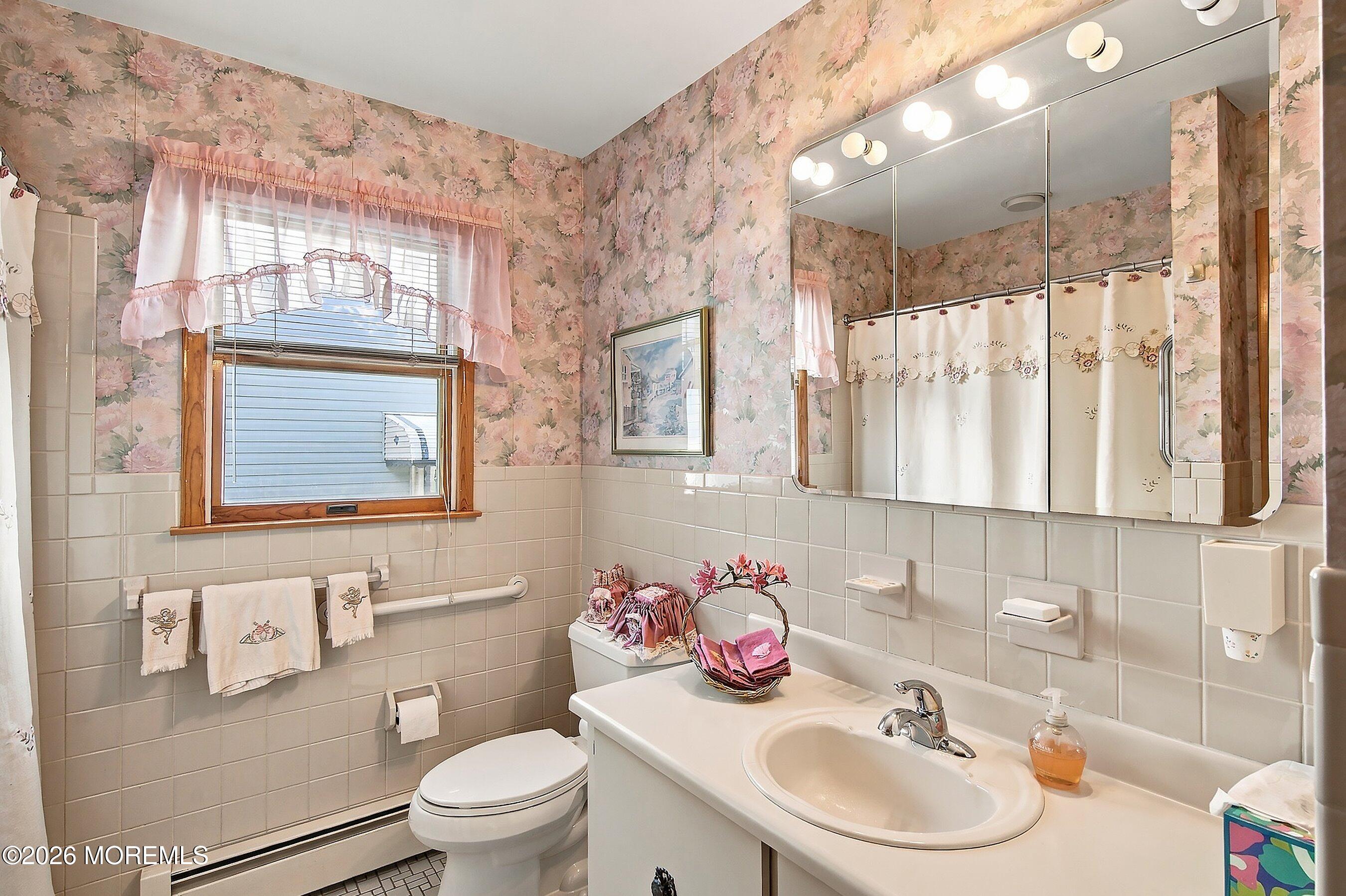 16 Westport Drive Toms River NJ 08757