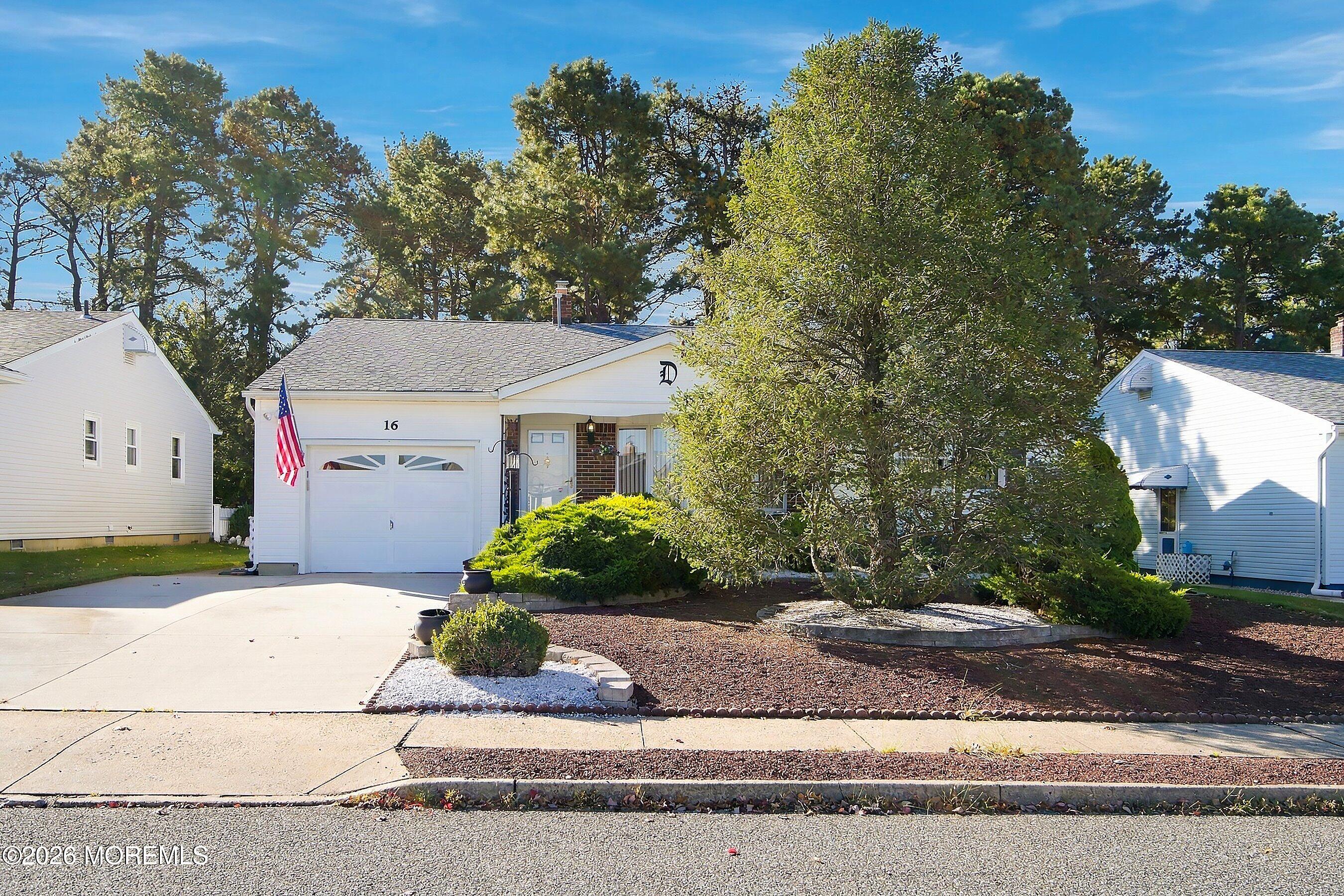16 Westport Drive Toms River NJ 08757