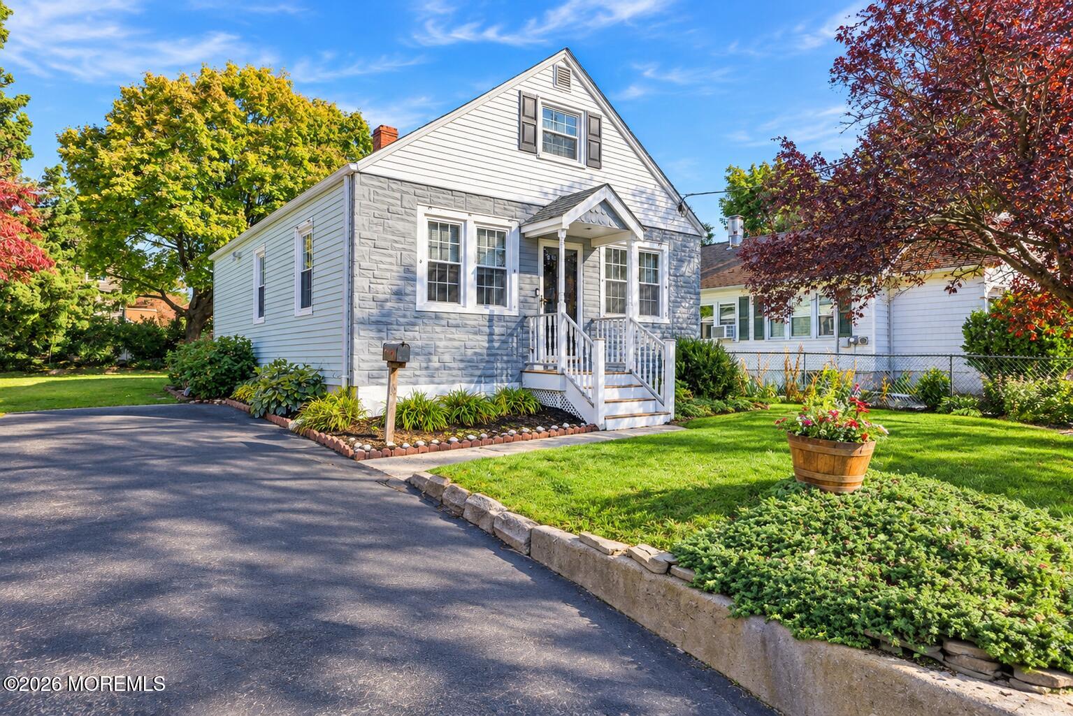 13 Viola Avenue Leonardo NJ 07737