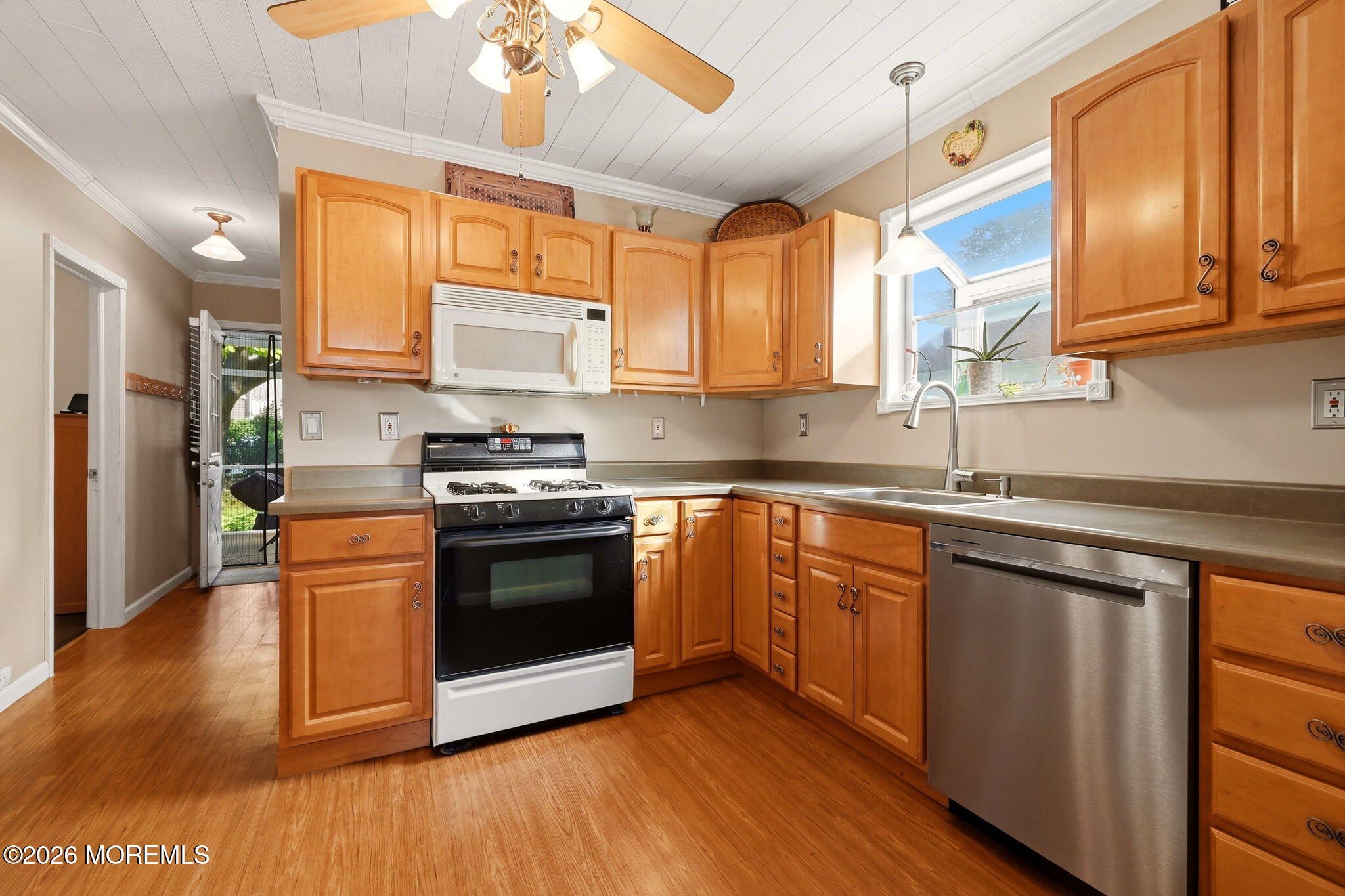 13 Viola Avenue Leonardo NJ 07737