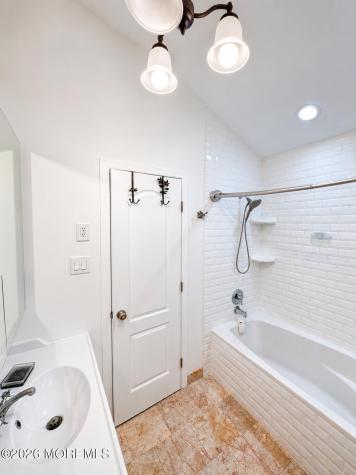 35 Liberty Drive Dayton NJ 08810